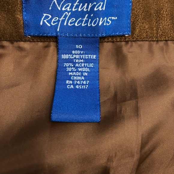 Natural Reflections Brown Suede Skirt - Picture 3 of 3